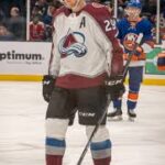 nathan-mackinnon-183.jpeg