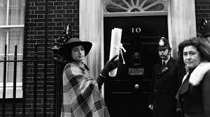prunella-scales-10.jpeg