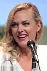 elaine-hendrix-211.jpeg