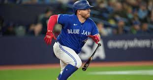 blue-jays-kirk-142.jpeg