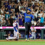 what-is-a-walk-off-home-run-210.jpeg
