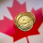 canadian-dollar-climbs-9.jpeg