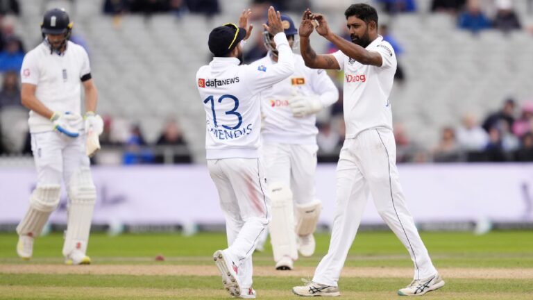 england-vs-sri-lanka-9.jpg