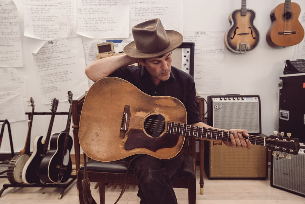 gregory-alan-isakov-165.jpeg