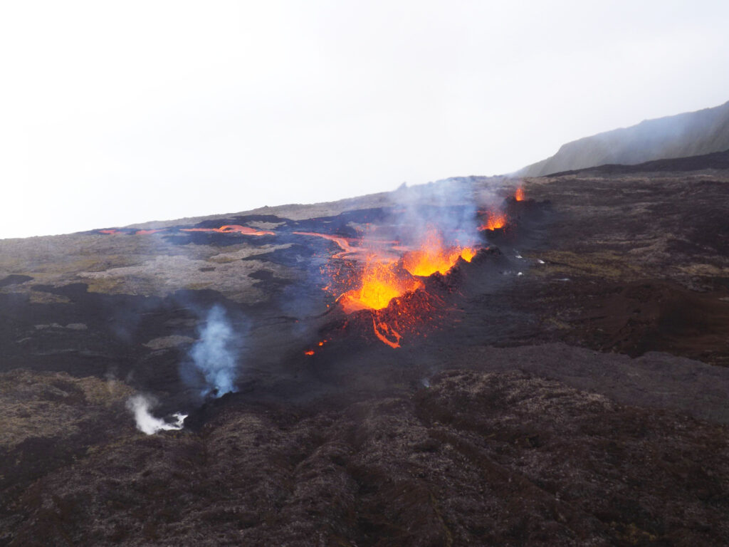 ruption-piton-de-la-fournaise-500.jpeg