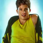 charlie-puth-gay-1401.webp