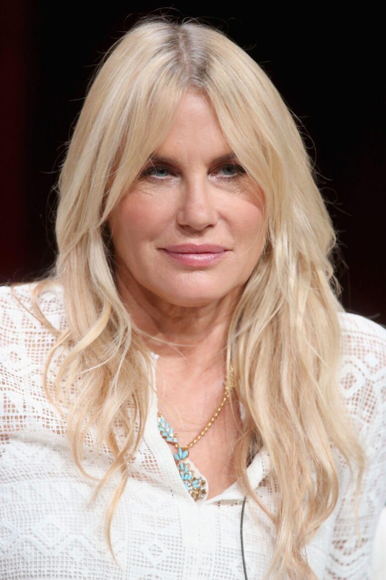 daryl-hannah-147.jpeg