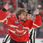 hagel-vs-tkachuk-1444.jpeg