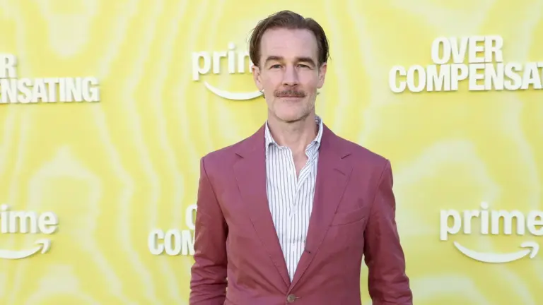 james-van-derbeek-1377.webp