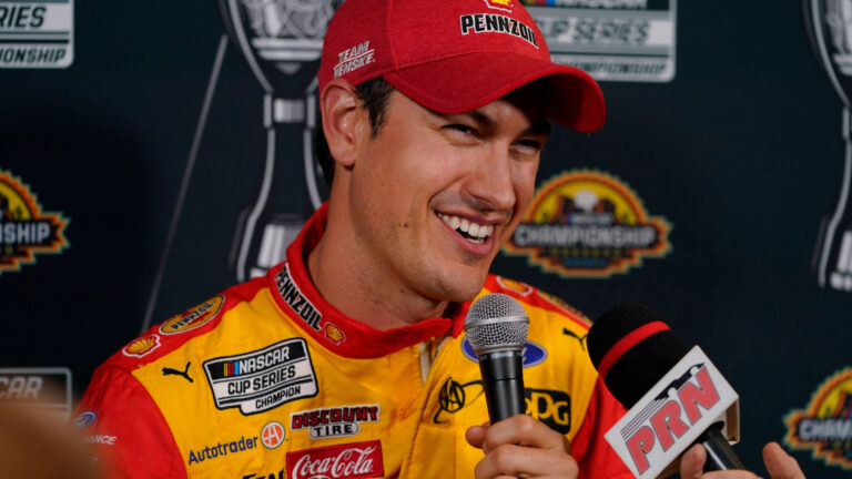 joey-logano-1186.jpeg