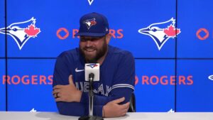 john-schneider-blue-jays-1194.jpeg