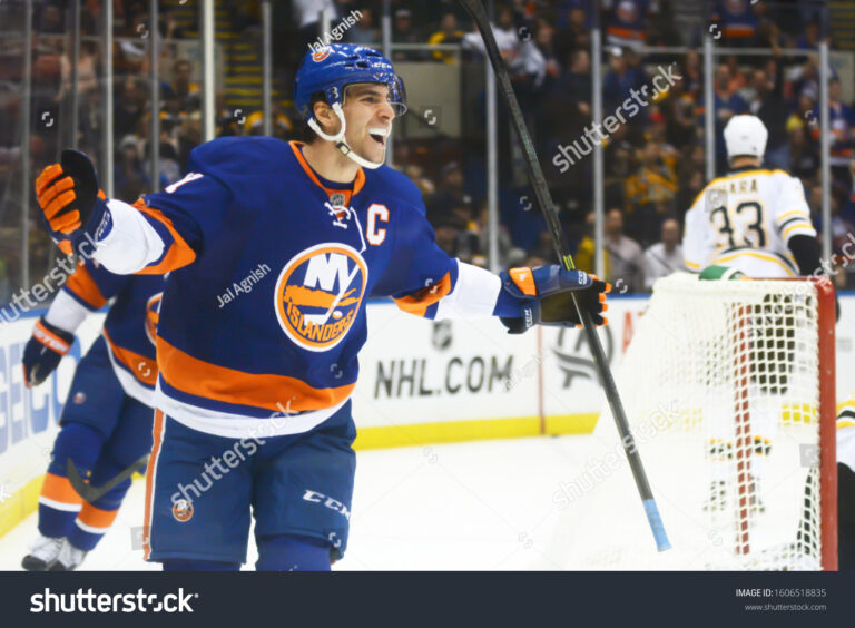 john-tavares-156.jpeg