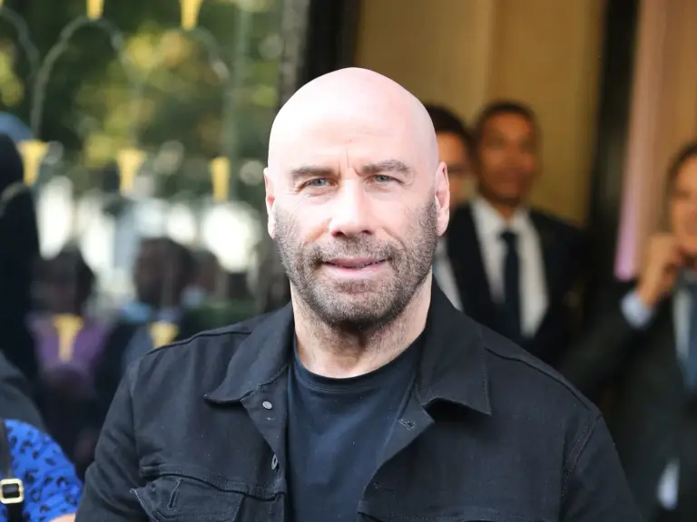 john-travolta-1582.webp