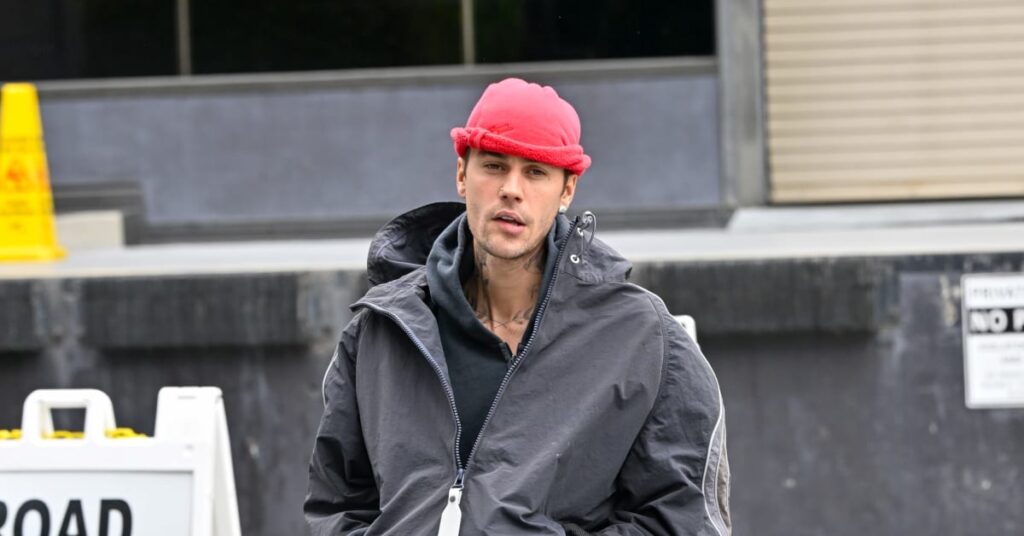 justin-bieber-net-worth-156.jpeg