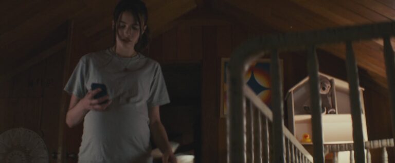 margaret-qualley-180.jpeg