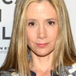 mira-sorvino-78.jpeg