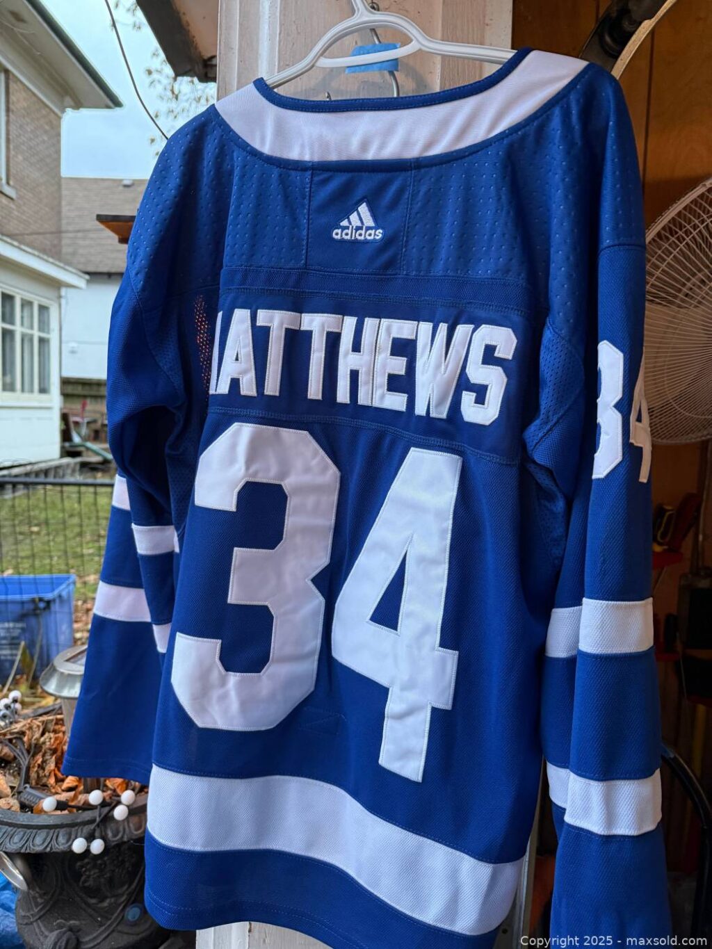 nhl-toronto-maple-leafs-184.jpeg