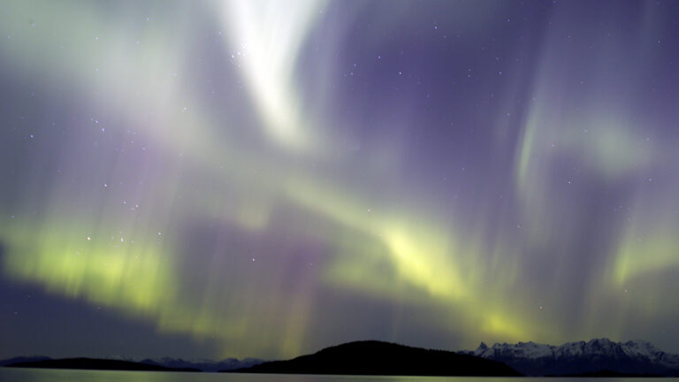 northern-lights-aurora-borealis-forecast-13.jpeg