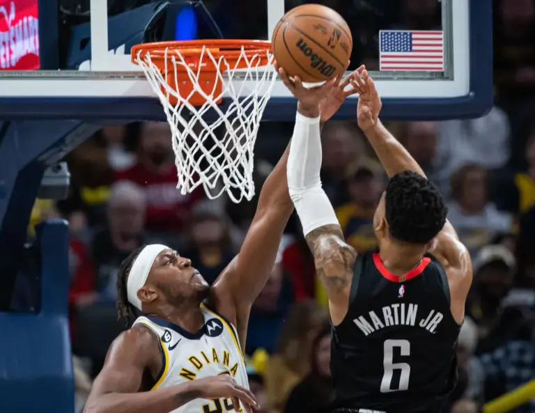 rockets-vs-pacers-55.webp