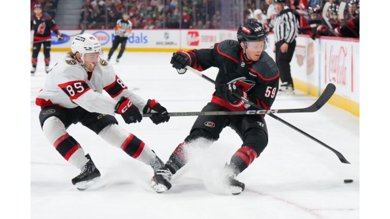 senators-vs-hurricanes-56.jpeg