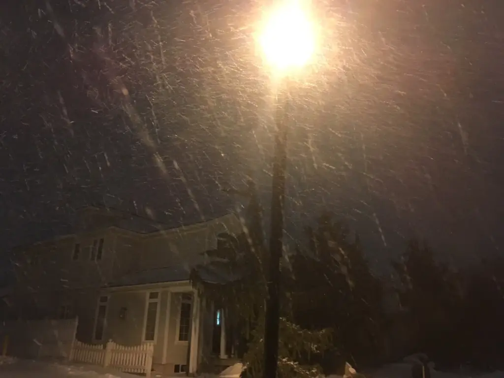 snowfall-warning-353.webp