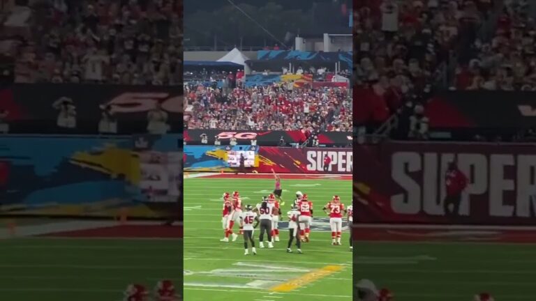 superbowl-streaker-276.jpeg