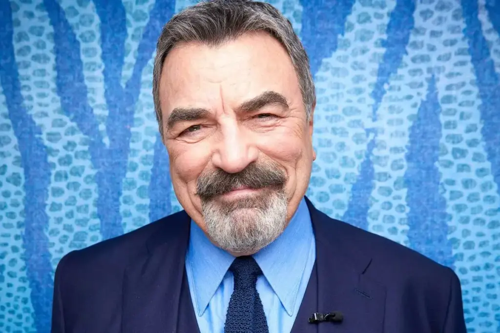 tom-selleck-315.webp