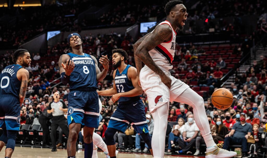 trail-blazers-vs-timberwolves-189.jpg