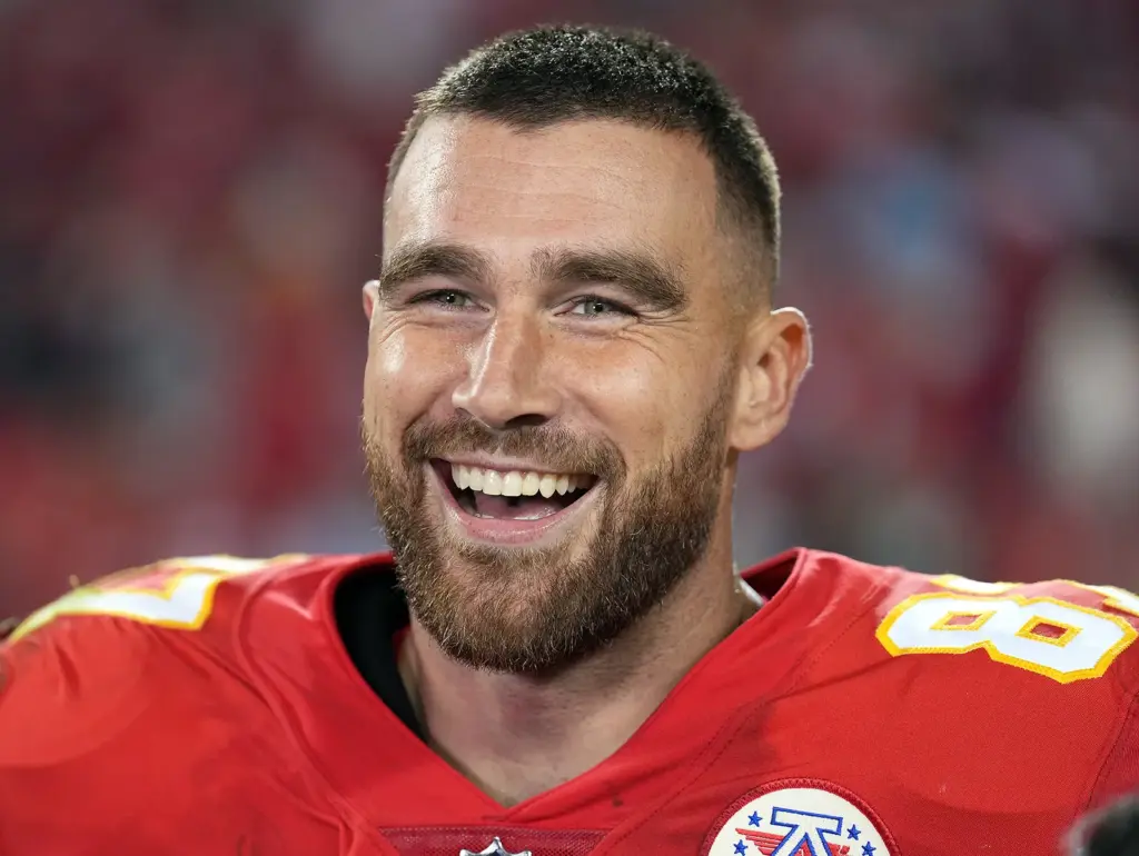 travis-kelce-340.webp