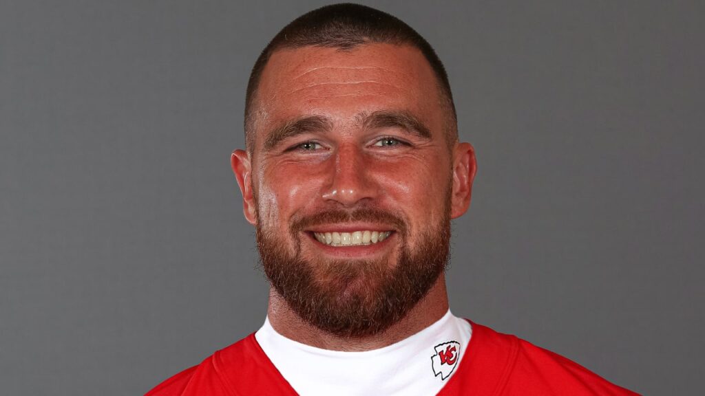 travis-kelce-team-1209.jpeg