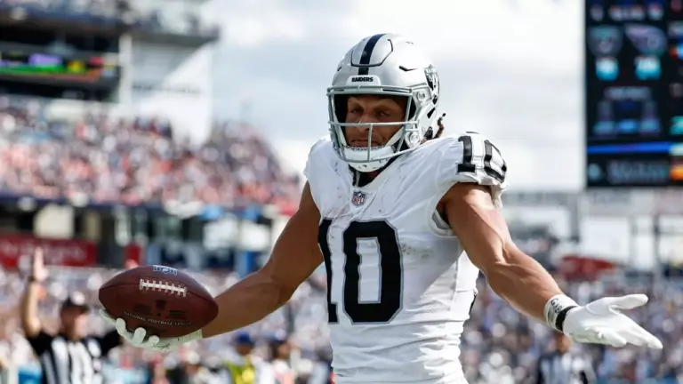 who-is-mack-hollins-235.webp