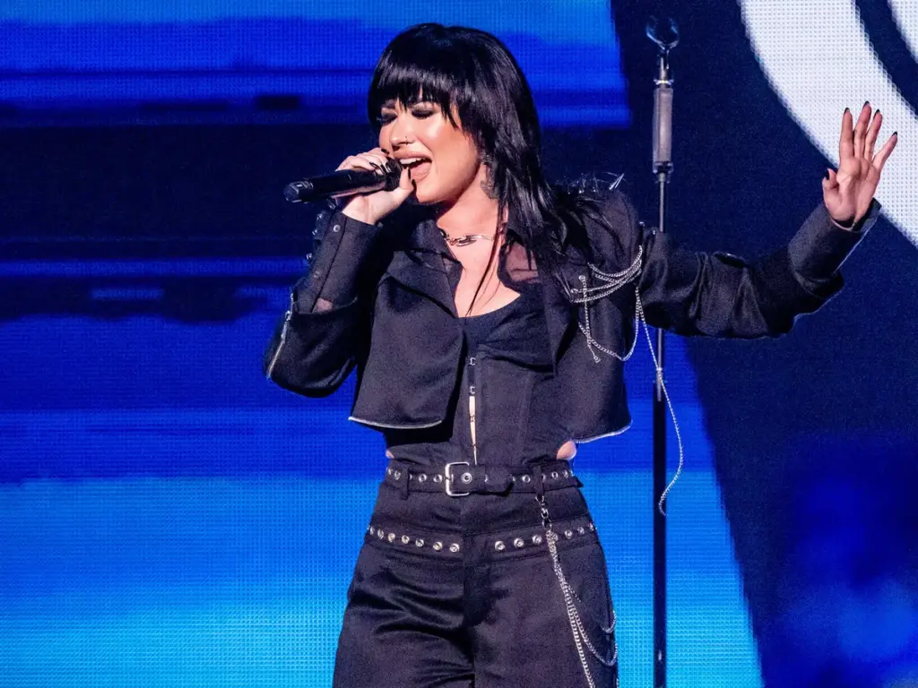 demi lovato — CA news