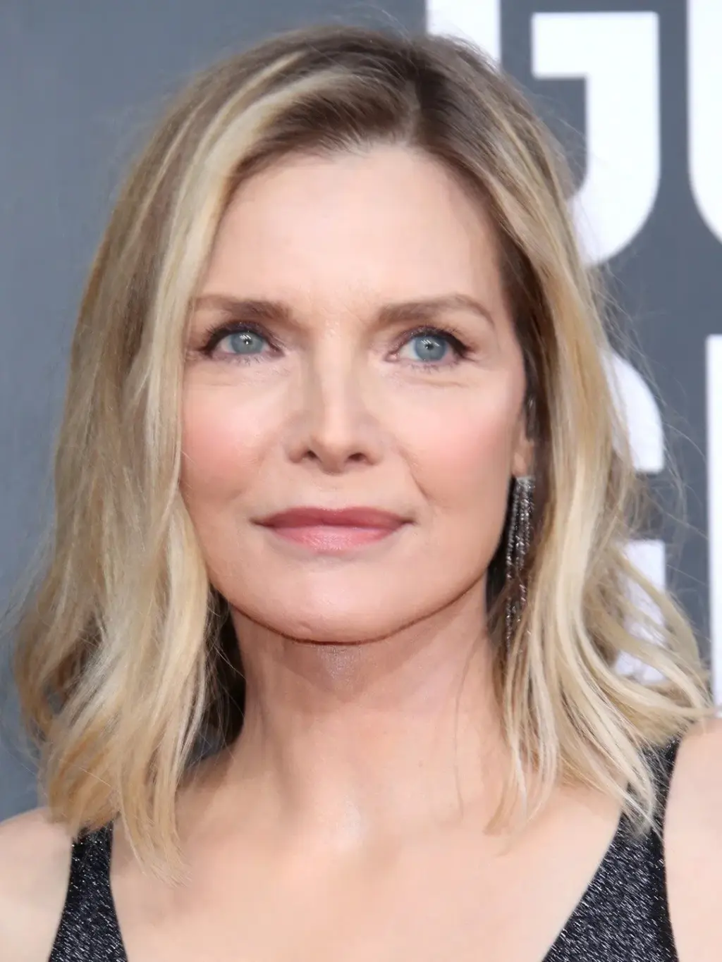 michelle pfeiffer — CA news