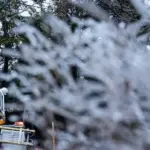 quebec power outages freezing rain — CA news