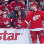 red wings vs stars — CA news