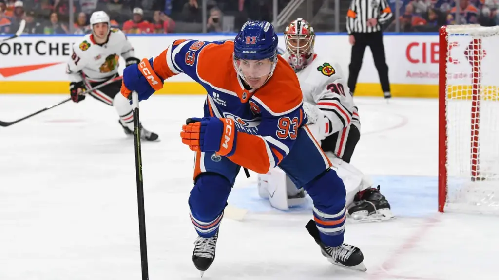 blackhawks vs oilers — CA news