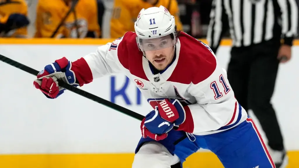 Gallagher traded to Canucks by Canadiens for future considerations