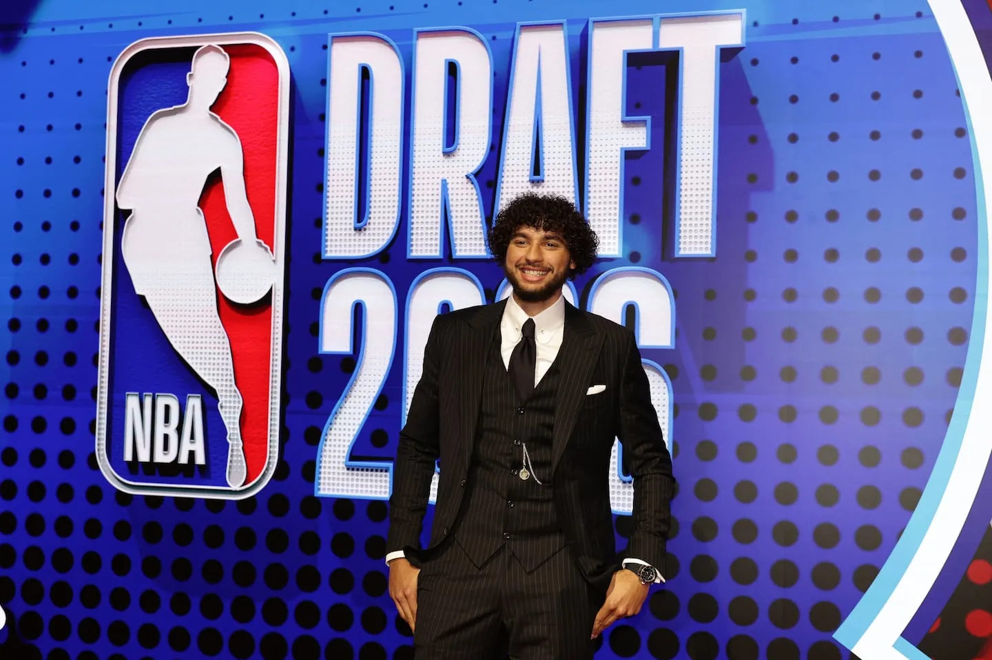 Allen GravesAllen Graves arrives for the first round of the NBA basketball draft Tuesday, June 23, 2026, in New York. (AP Photo/Adam Hunger)