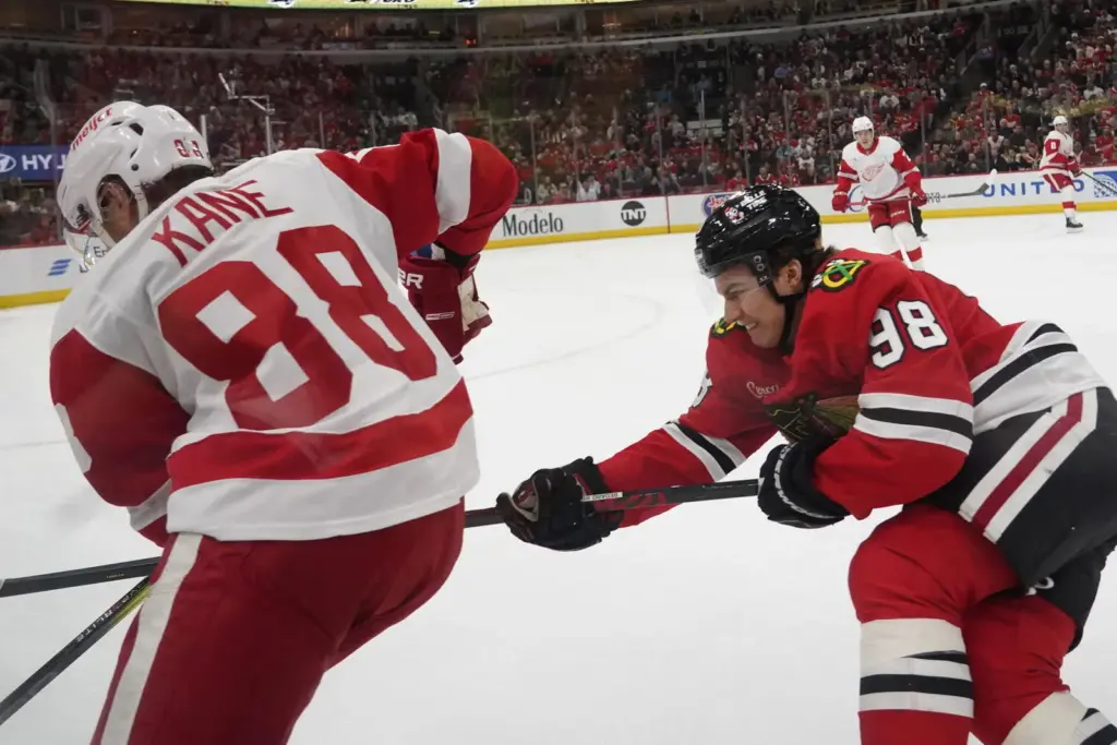 Blackhawks GM Davidson on Kane: ‘He knows our door is always open’