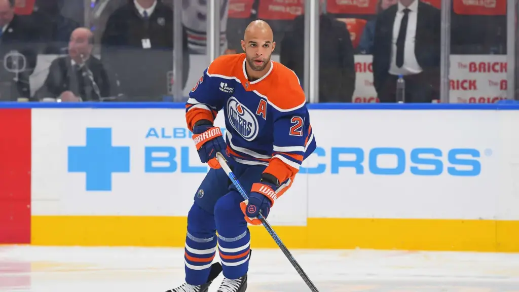 Oilers send veteran defenceman Nurse to Sharks