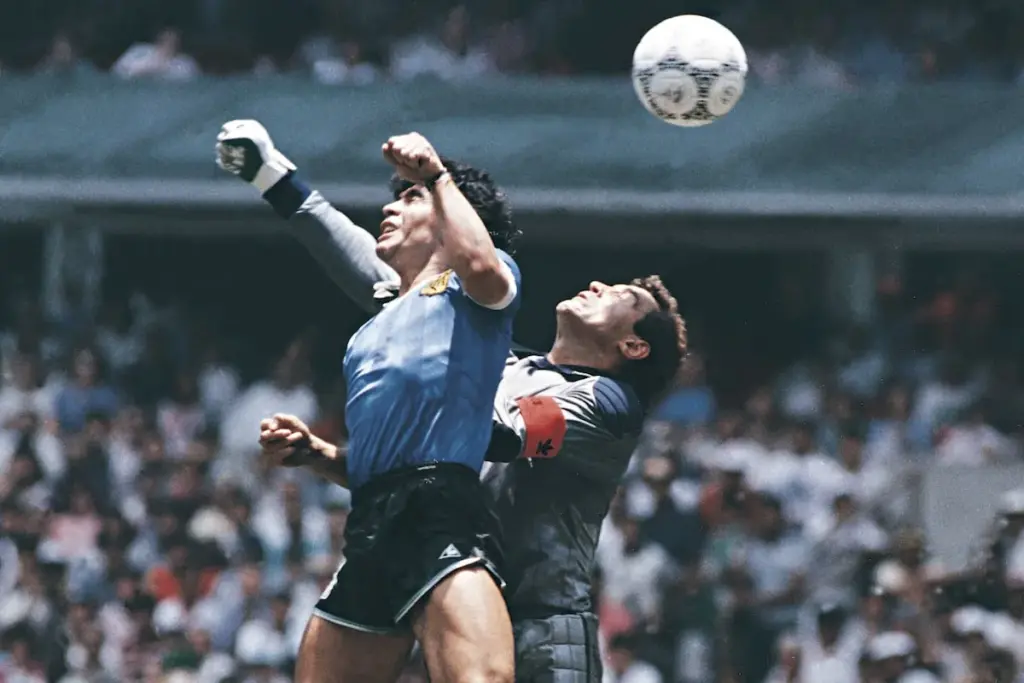 Witnesses relive ‘Hand of God’ goal, other classic Argentina-England moments - The Globe and Mail