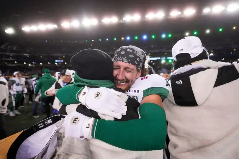 Cannabis, alcohol found in SUV of Saskatchewan Roughrider involved in fatal collision - Global News