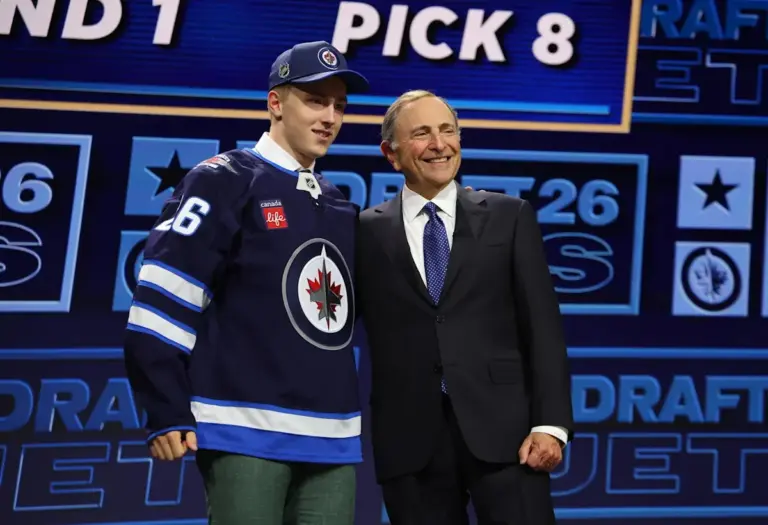 Jets sign first-rounder Viggo Bjorck to entry-level contract