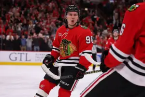 Blackhawks sign Bedard to five-year, $75M contract