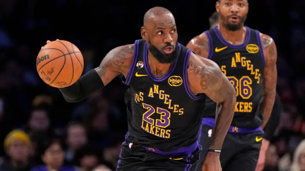 LeBron picks 76ers as 'last decision,' to sign 2-year, $8M deal