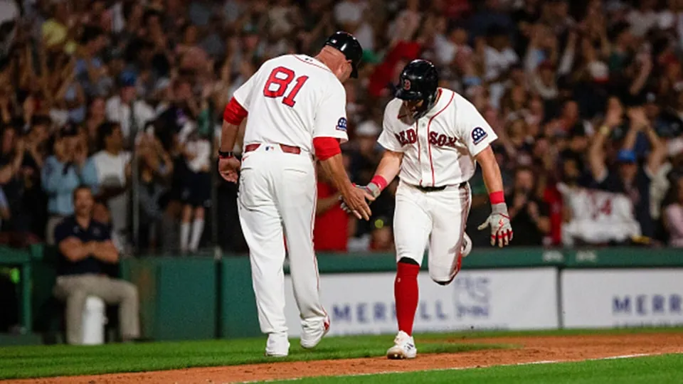 MLB: Orioles 5, Red Sox 6