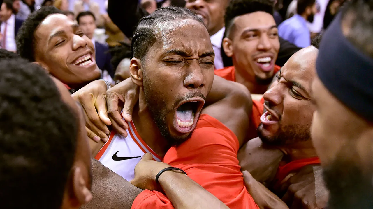 Toronto Raptors forward Kawhi Leonard (2) celebrates his last-second basket at the end of second half NBA Eastern Conference semifinal action against the Philadelphia 76ers, in Toronto on Sunday, May 12, 2019. (Frank Gunn/CP)